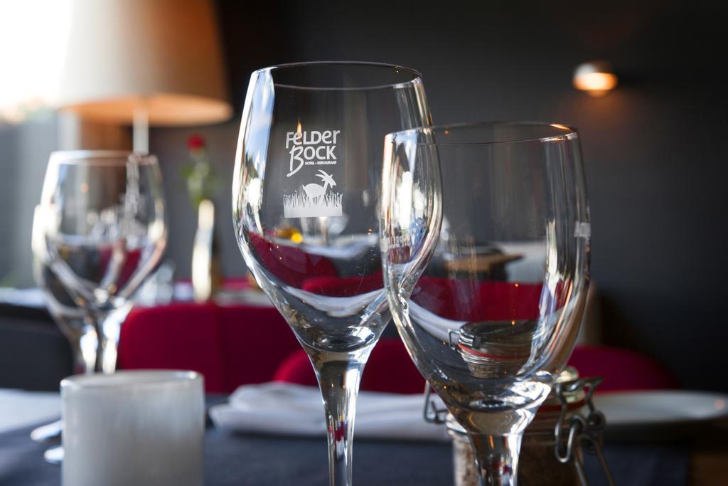 Hotel Restaurant Felderbock Nußloch Buitenkant foto